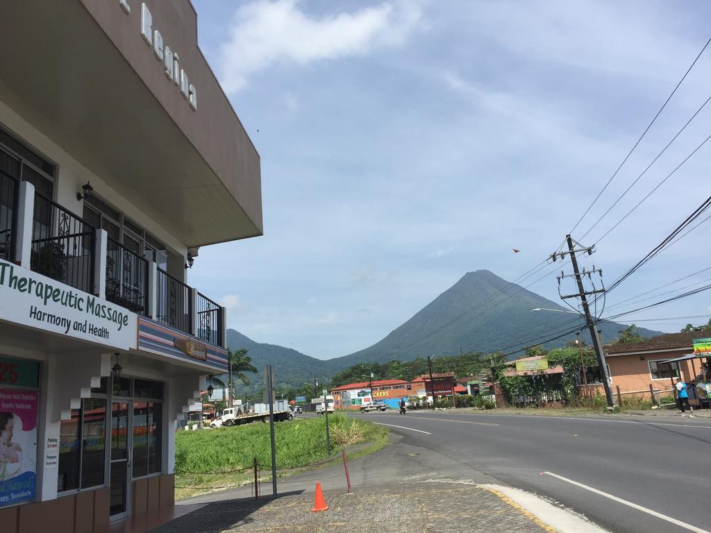 Hotel Arenal By Regina La Fortuna Bagian luar foto