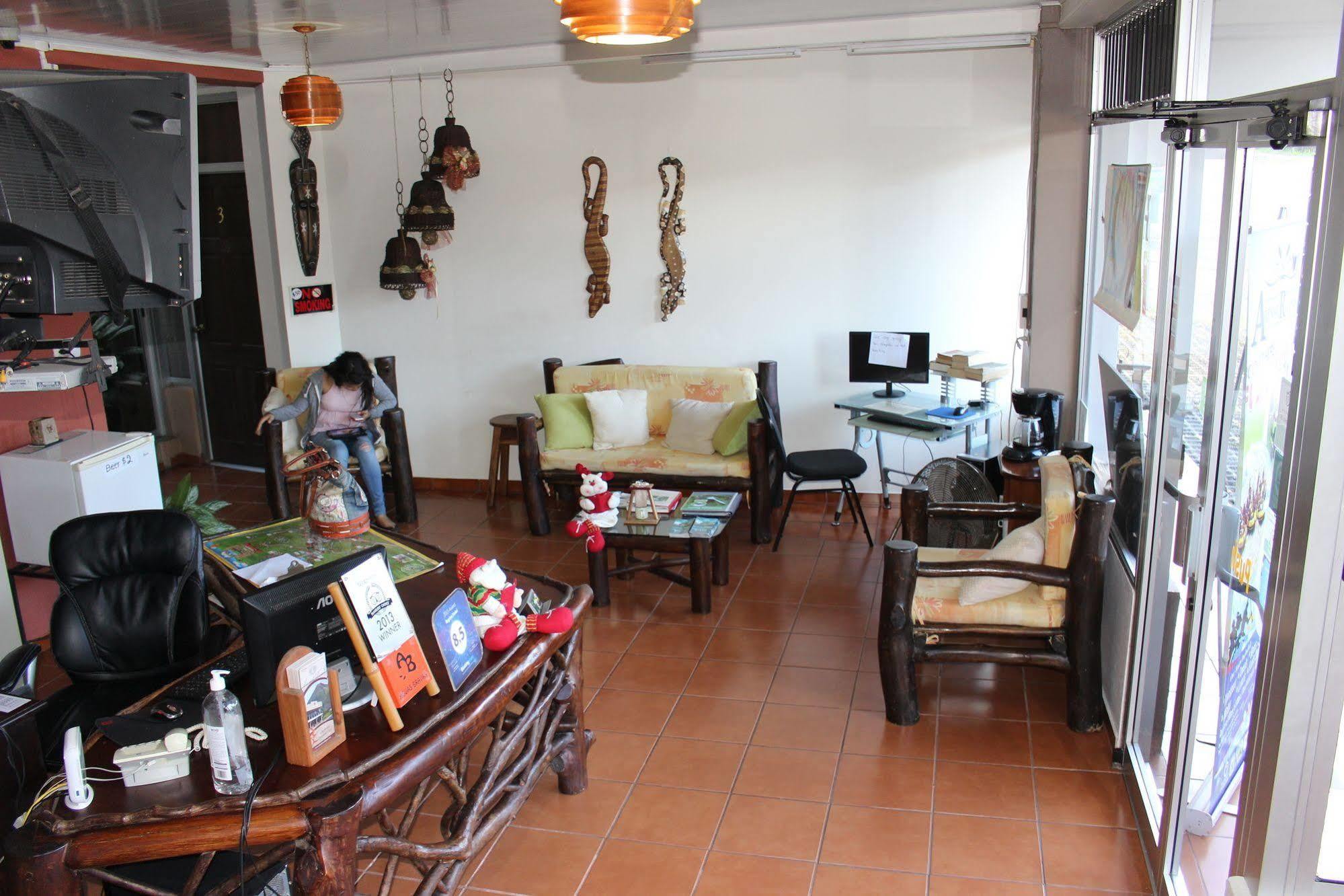 Hotel Arenal By Regina La Fortuna Bagian luar foto